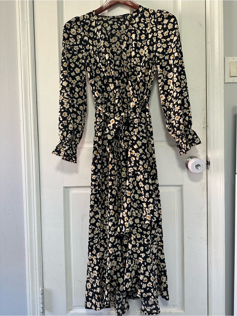 🌻 BTFBM Floral Ruffle Hem Tie-Waist Maxi Dress 🌻